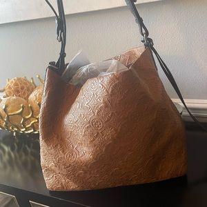 Authentic  LOUIS VUITTON Monogram Lambskin Antheia Hobo PM in Fumee.